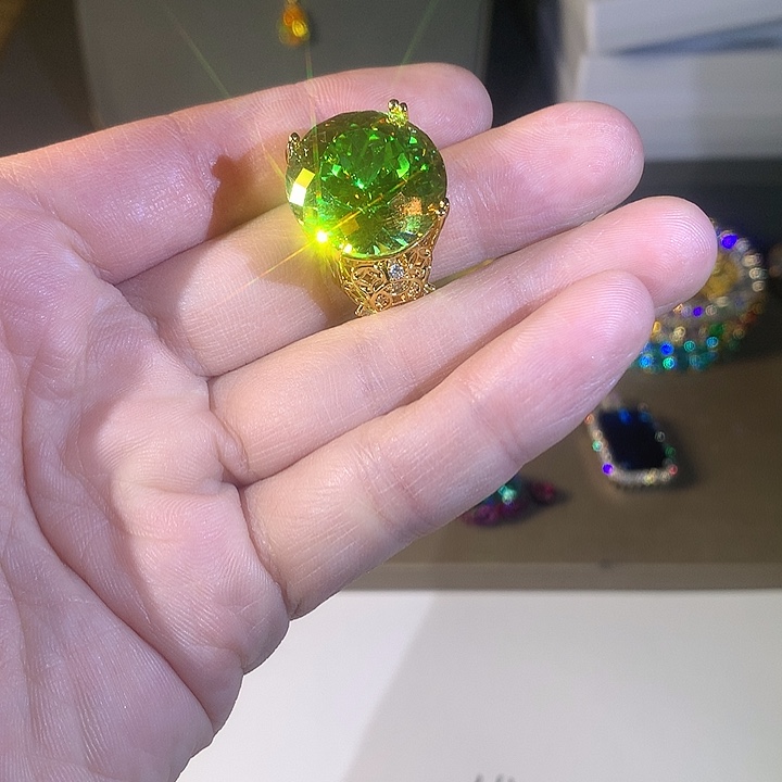 非金属36戒指。            