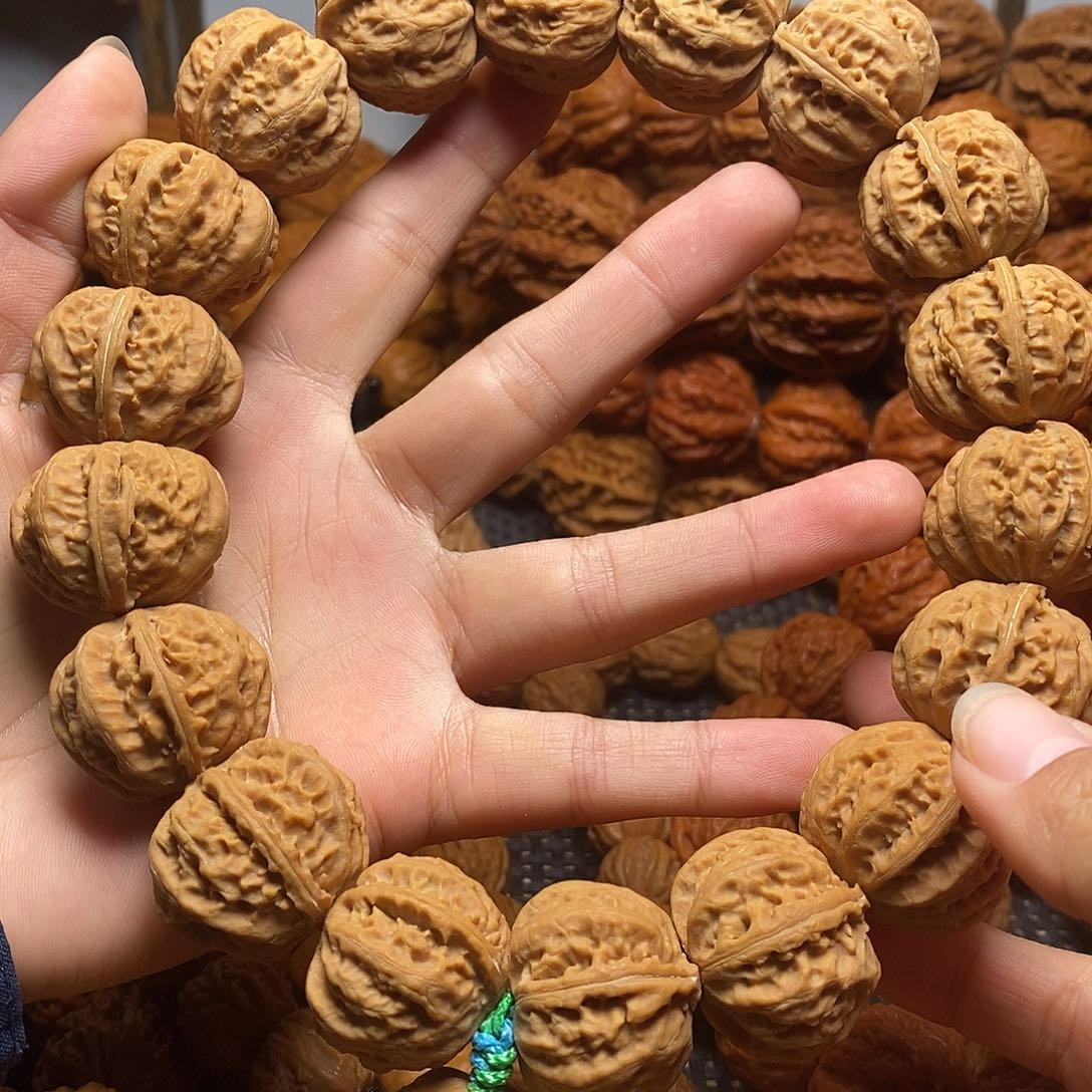 飞***5文玩核桃手串粗粗筋磨盘八棱手持