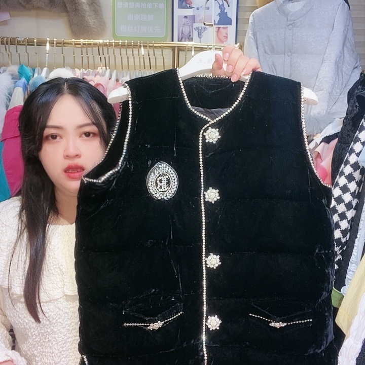 【闪购商品】挂脖款