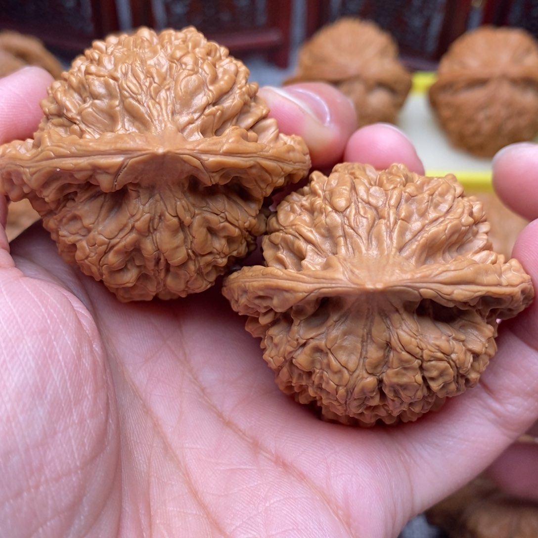 文玩核桃把件全品毕业桃心官帽48尺