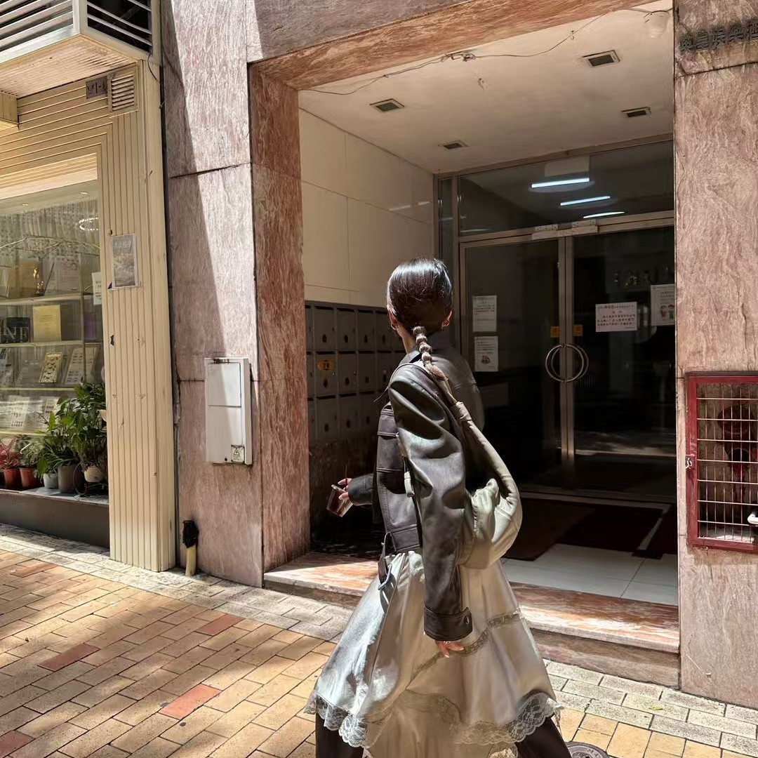 M FIVE短款皮衣女宽松单排扣2025秋季新款翻领口袋PU皮外套P