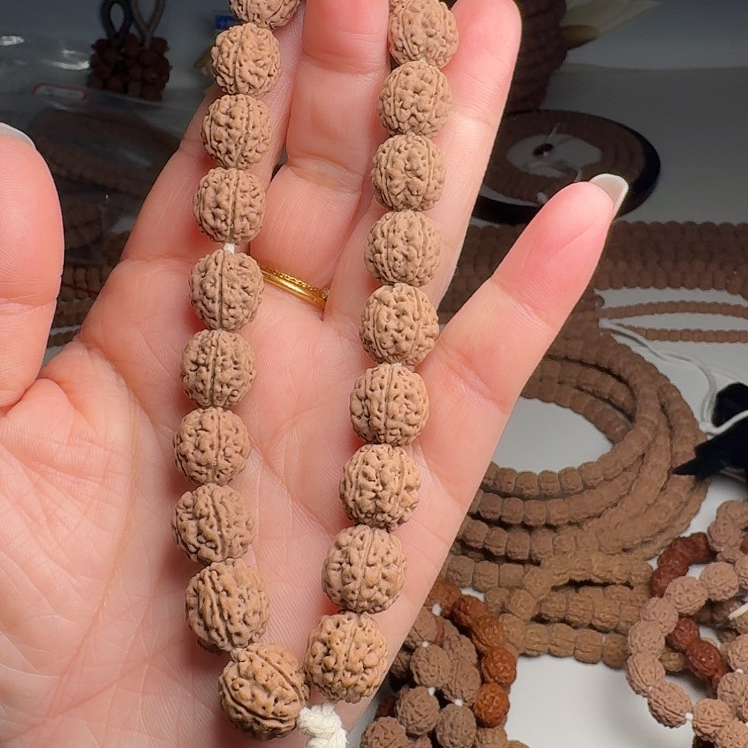 真***力菩提籽类手持盘龙