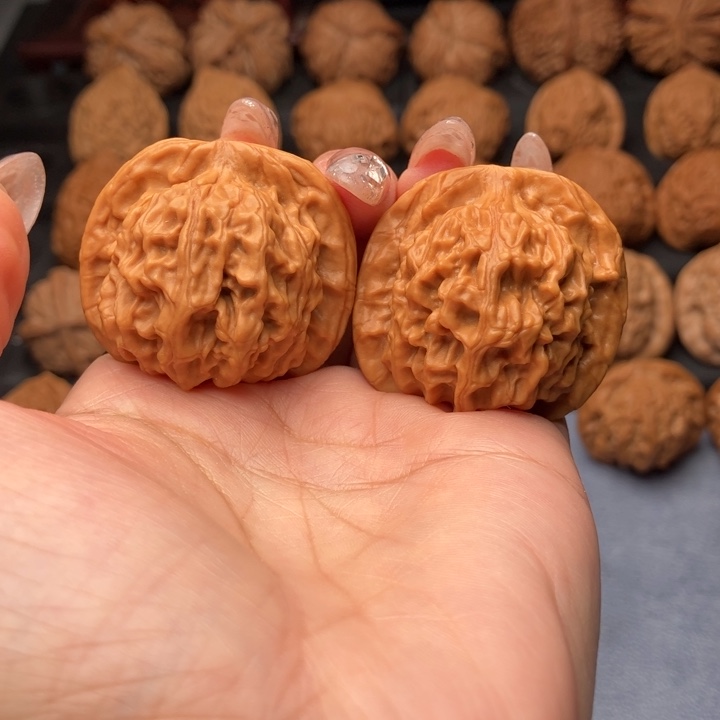 文玩核桃把件天地