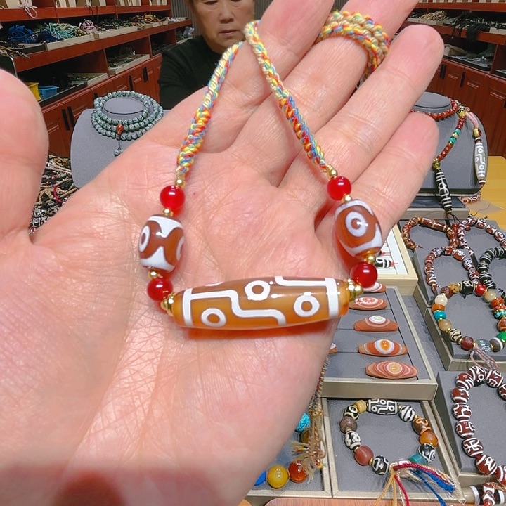 未镶嵌玛瑙/玉髓珠宝奇石