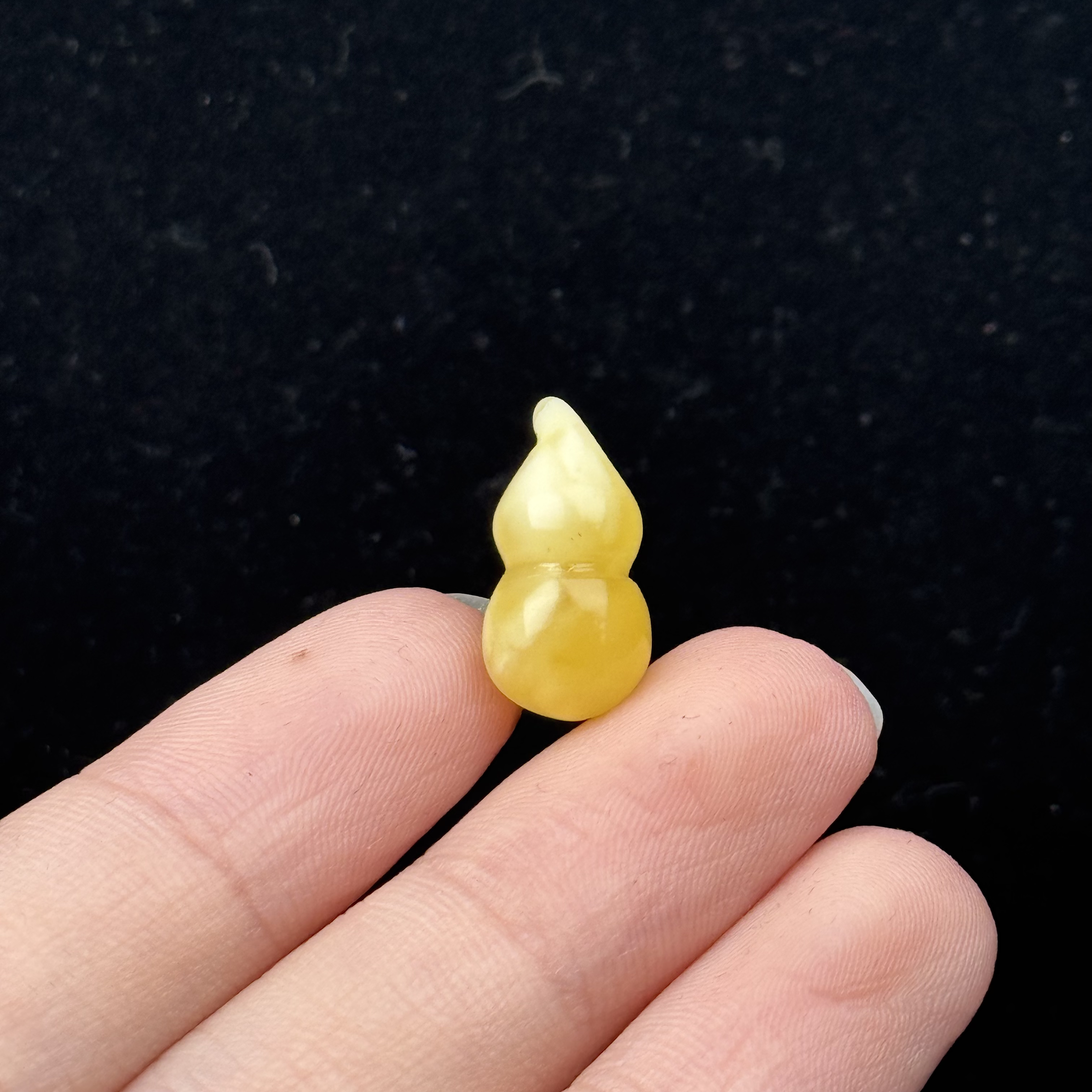 K8136天然原矿蜜蜡 葫芦8.4*16.6mm 支持鉴定 假一罚十