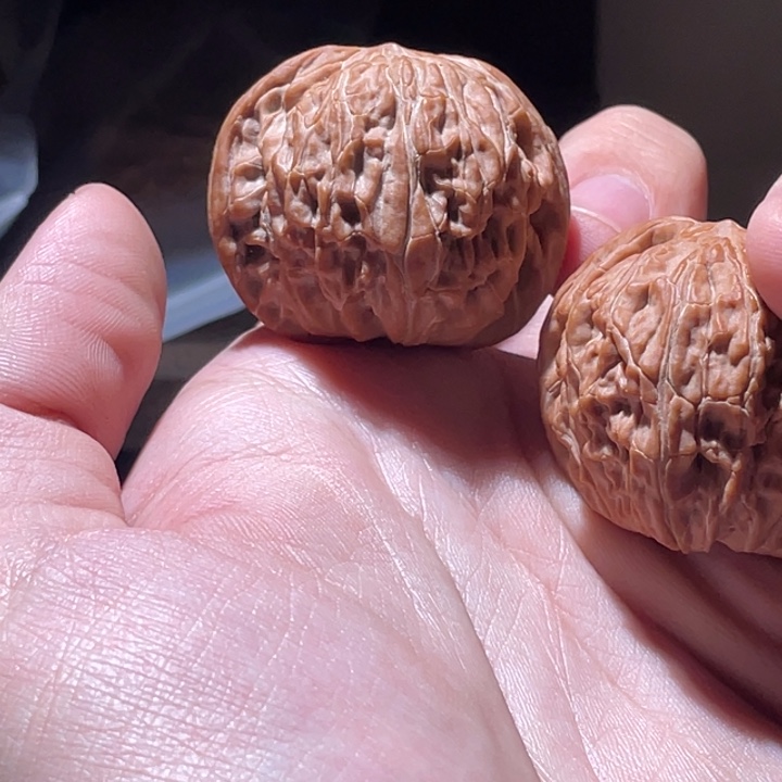 王***火文玩核桃把件38全品磨盘