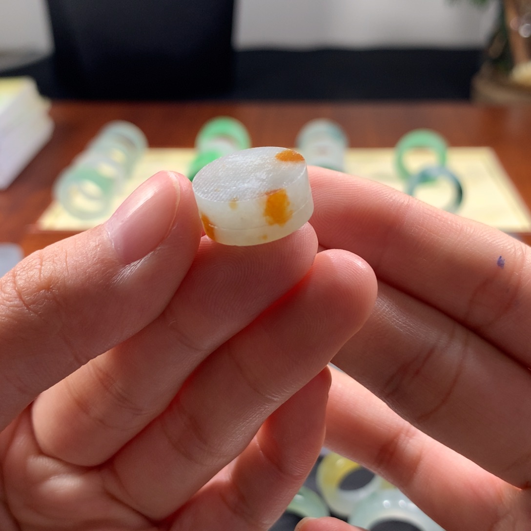 定制翡翠未镶嵌15.7-6.6尺寸