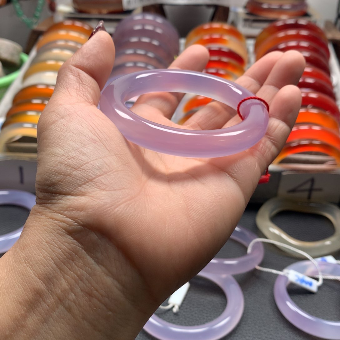 玛瑙/玉髓手镯未镶嵌