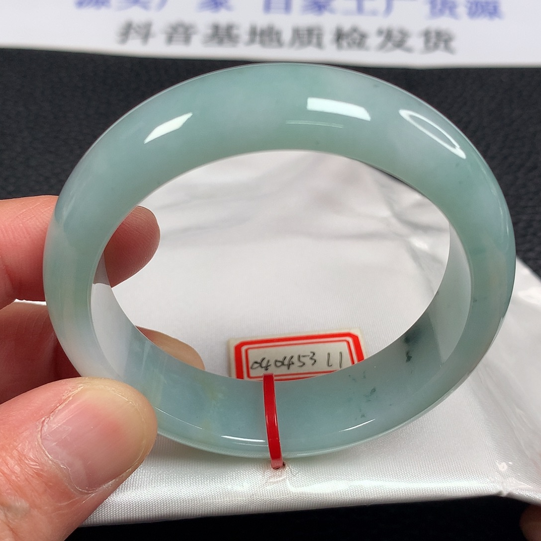 翡翠未镶嵌手镯天然翡翠手镯