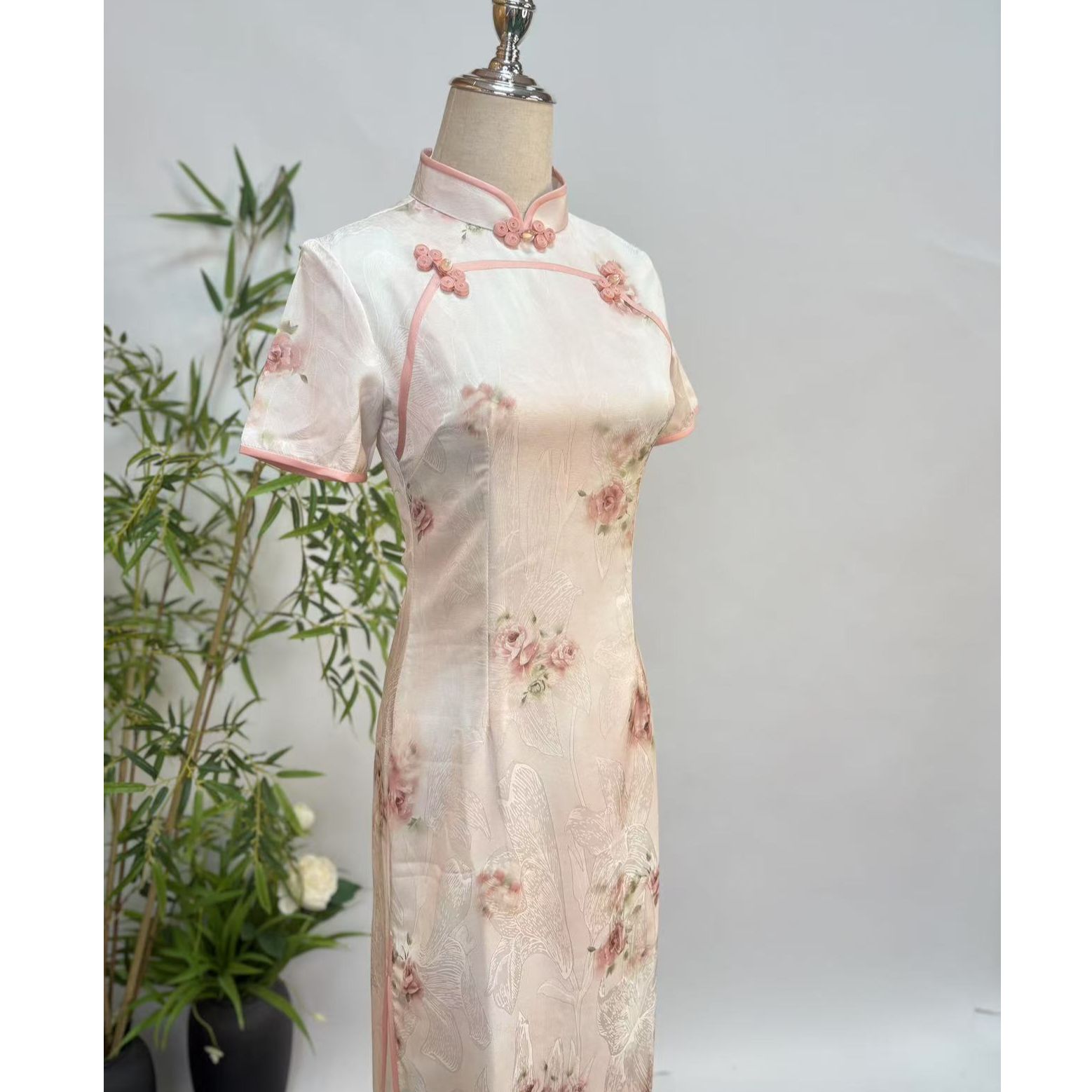 戚薇原创早春高品质国风旗袍现