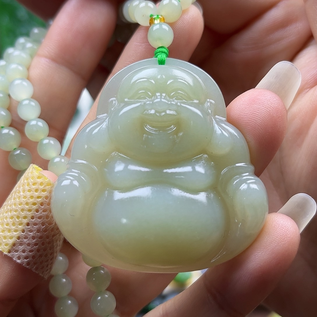 和田玉吊坠未镶嵌