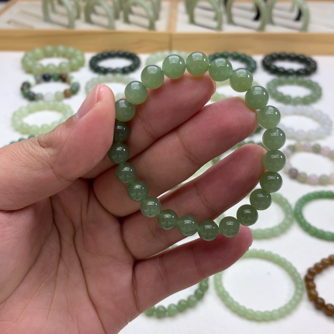 和田玉手串（冰晴绿8）未镶嵌