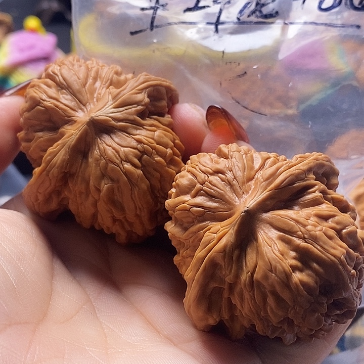 超***师文玩核桃吊坠华坤龙