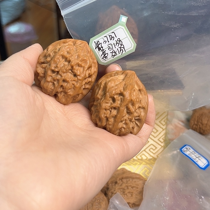 文玩核桃把件马蹄