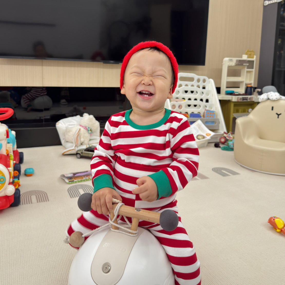 【宝宝秋冬圣诞节可爱分体套装】