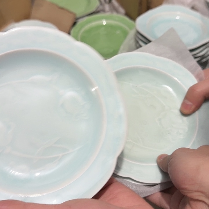 四个装的瓷器盘子16cm