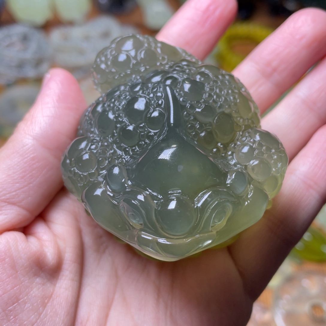 未镶嵌蛇纹石玉手把件