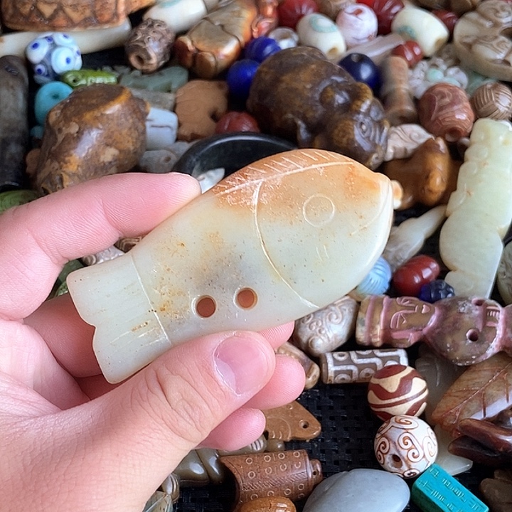 和田玉未镶嵌颈饰106