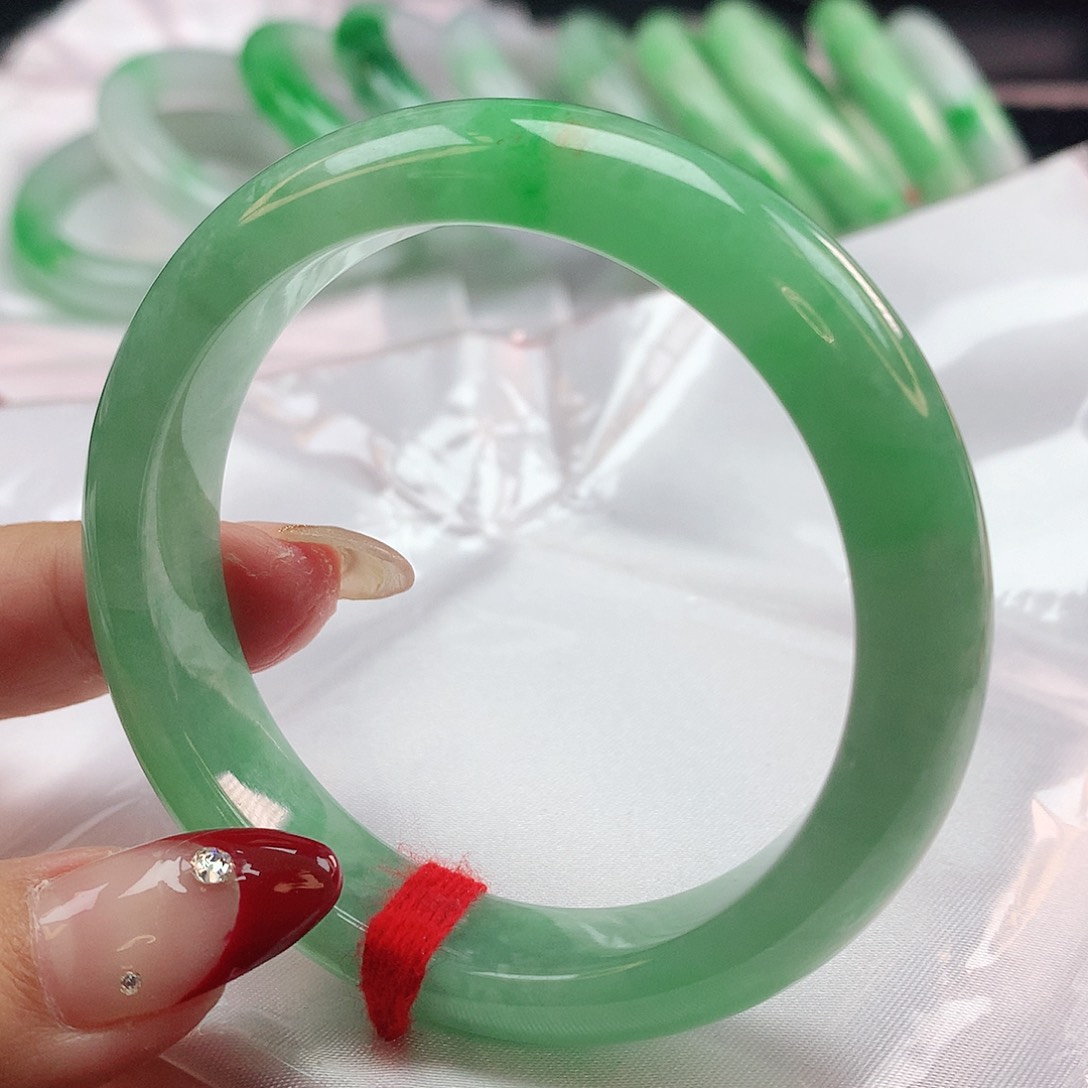 翡翠手镯未镶嵌2327正圈54