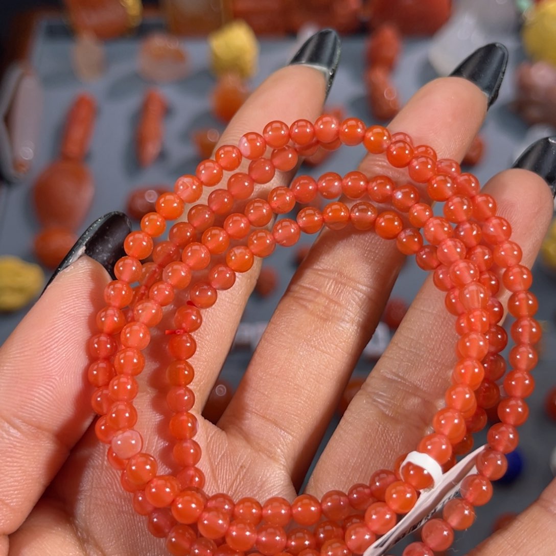 南红玛瑙丽江料米珠链不退换未镶嵌