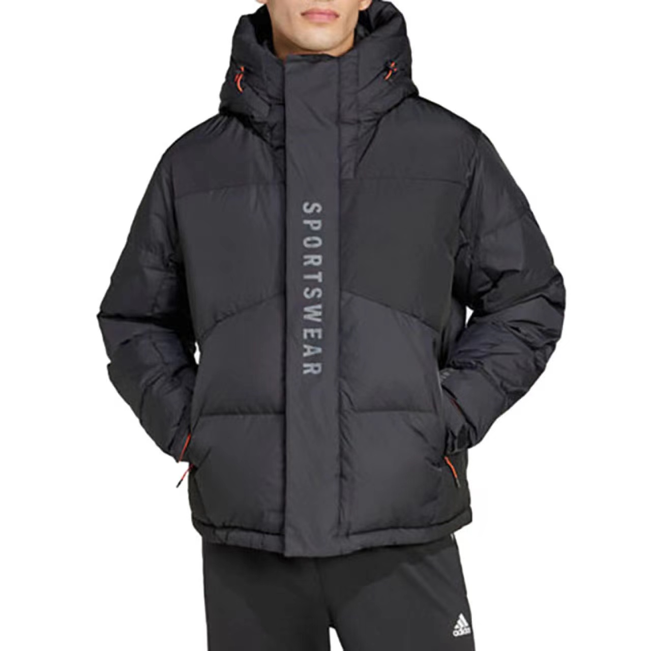阿迪男子反季时尚短款运动黑色连帽羽绒夹克保暖外套JM4621#HN