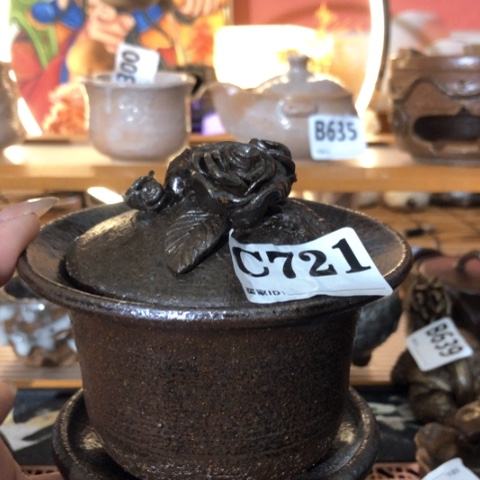 木有一点点的小姐姐