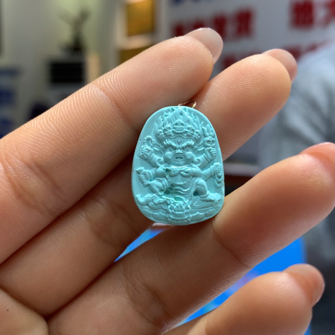 绿松石配饰未镶嵌