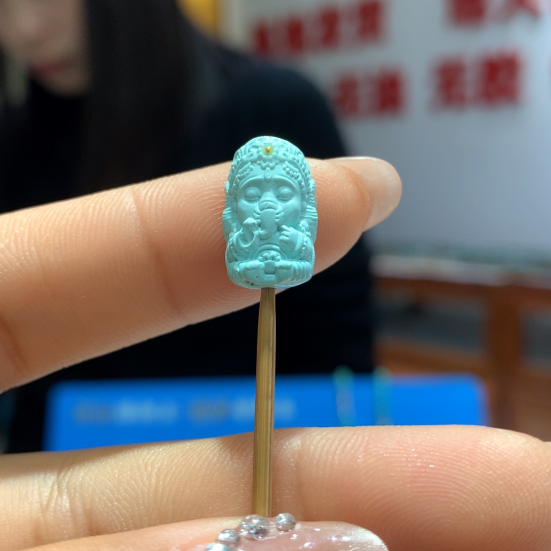 绿松石配饰未镶嵌