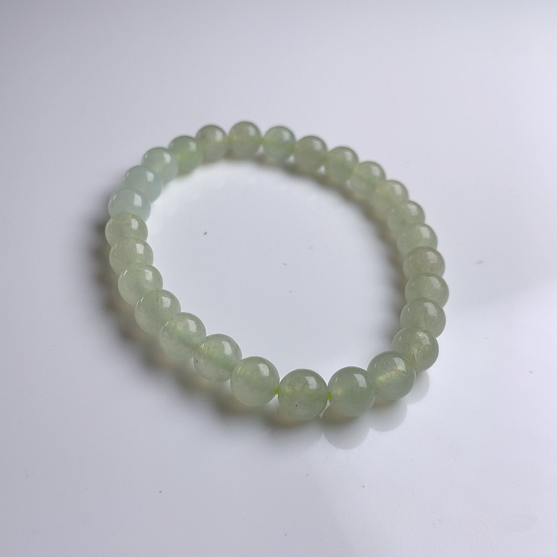 未镶嵌手串翡翠7mm！