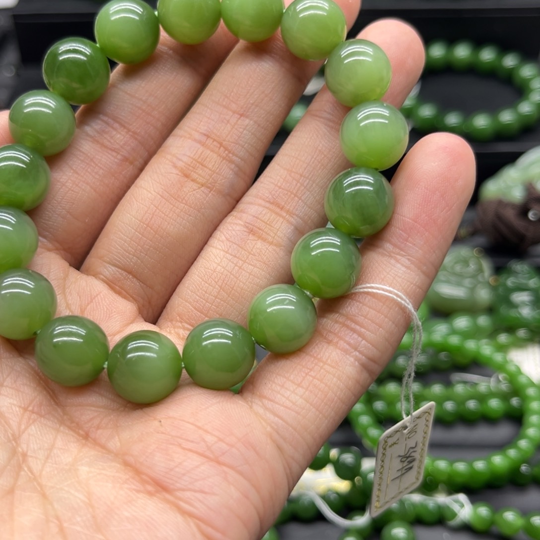 和田玉（碧玉）手链未镶嵌