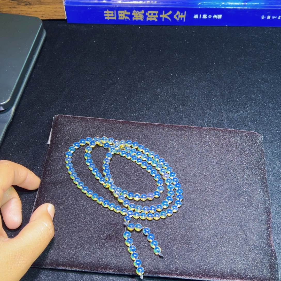 琥珀裸石未镶嵌琥珀