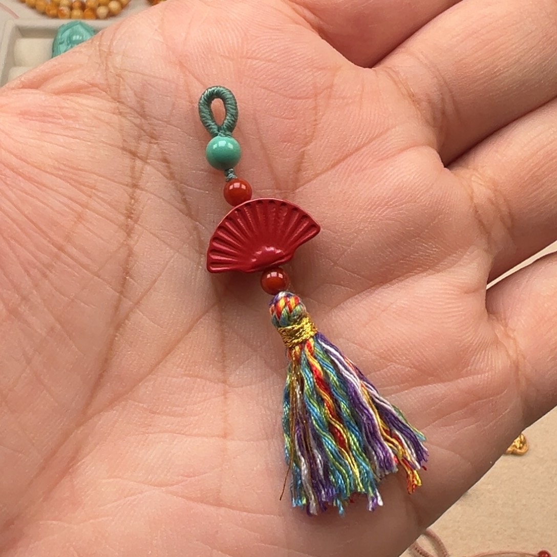 南红玛瑙未镶嵌颈饰