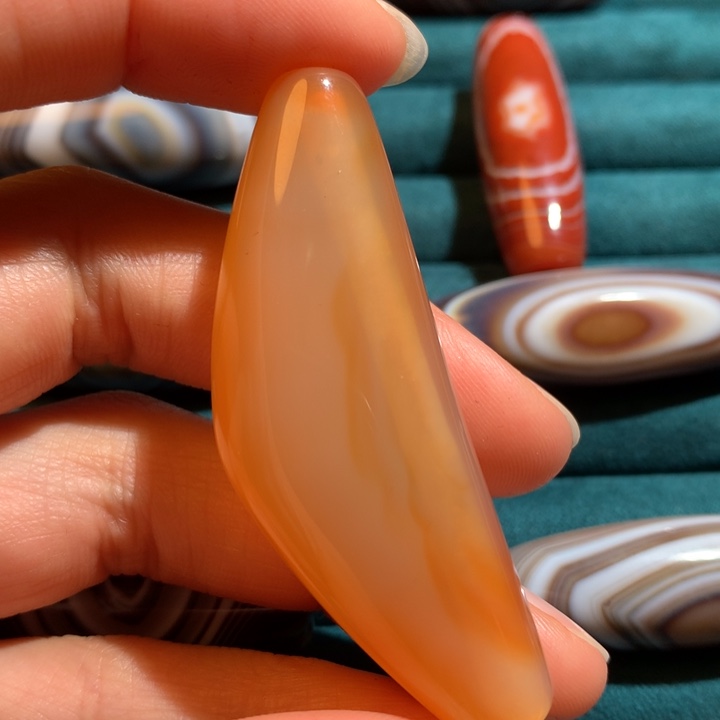 未镶嵌玛瑙/玉髓珠宝奇石