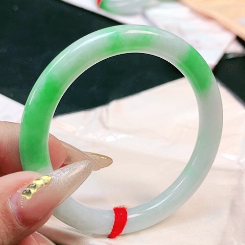 未镶嵌手镯翡翠哎*娃2656