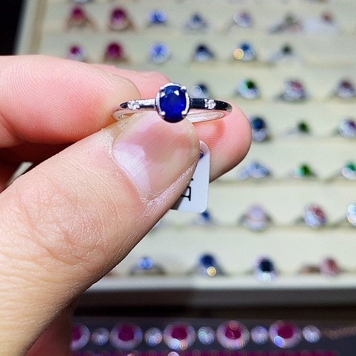 蓝宝石戒指银S925镶嵌11111