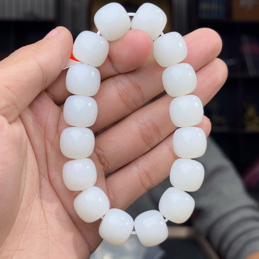 和田玉未镶嵌手串天然和田玉新疆且末米达卡14老型