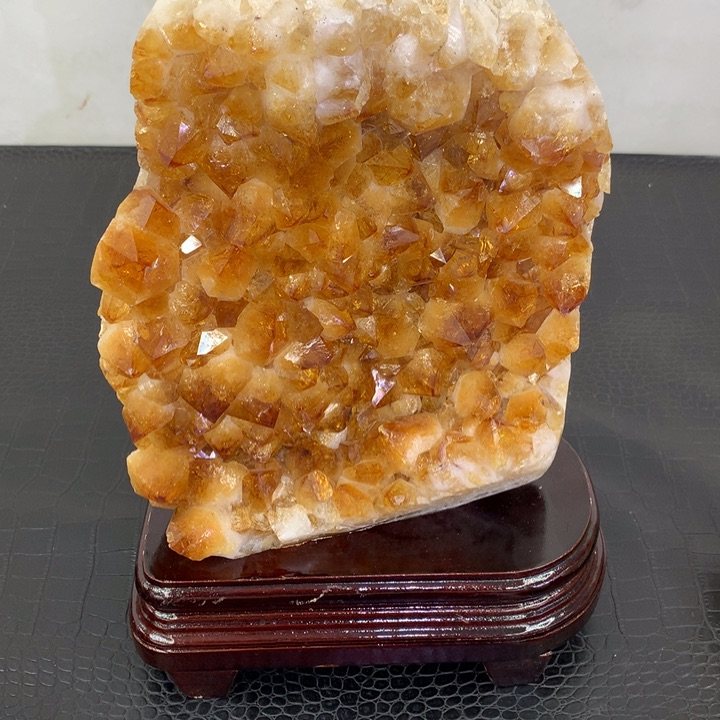 水晶福利黄晶屏风未镶嵌