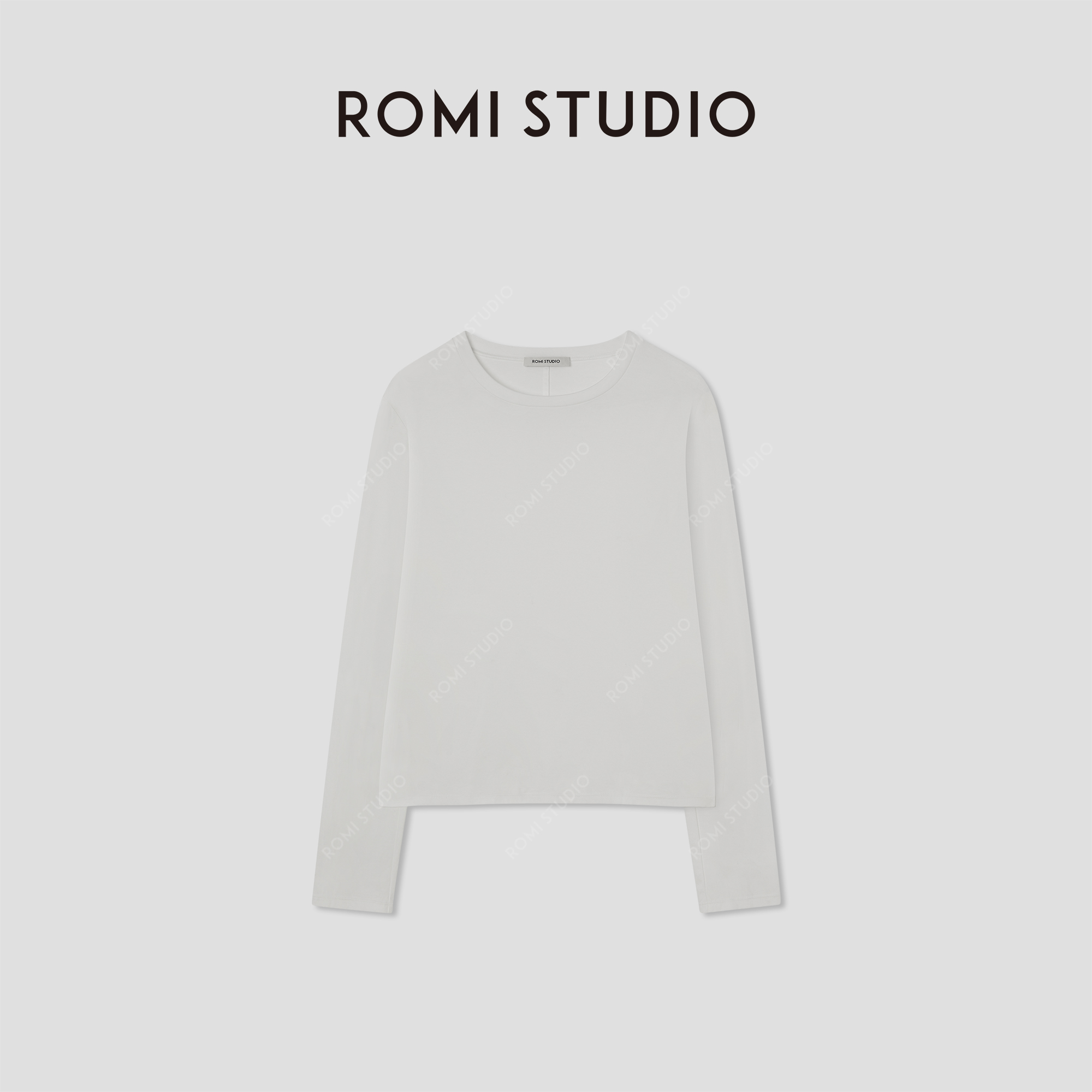 ROMI STUDIO“松弛自在”100棉肤感弹力圆领修身长袖T恤RW25SSG0117