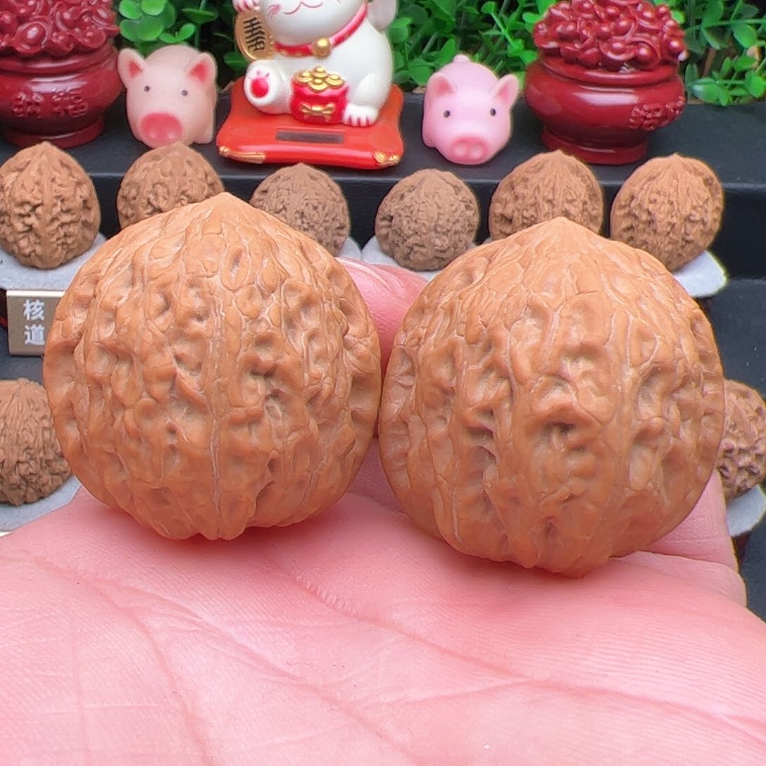 文玩核桃把件正版原生态平谷铁锤，尺寸36.5