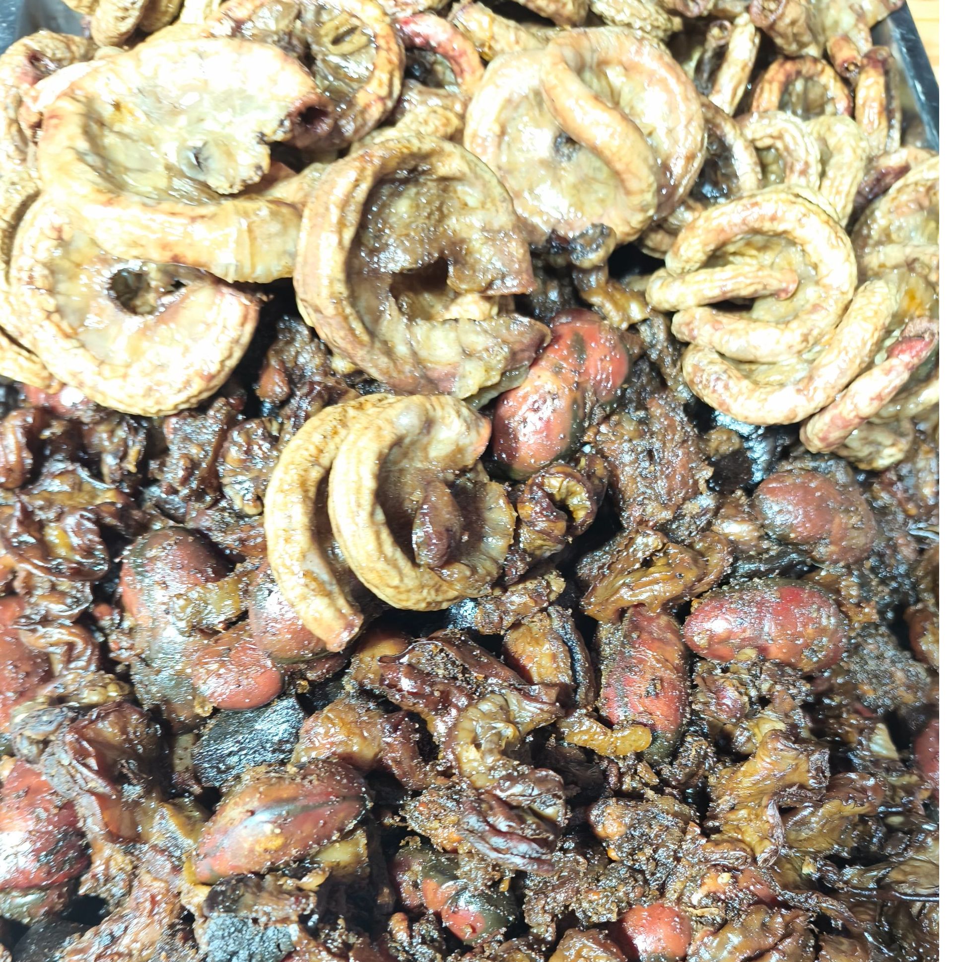 网红小美食 油炸五花肉 粉肠 猪连襟 肠皮非常香