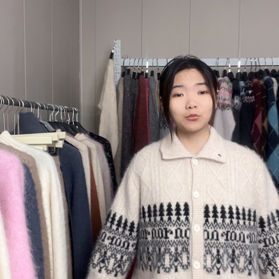 米色200最大开衫套头