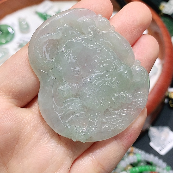 翡翠未镶嵌颈饰缅甸天然翡翠