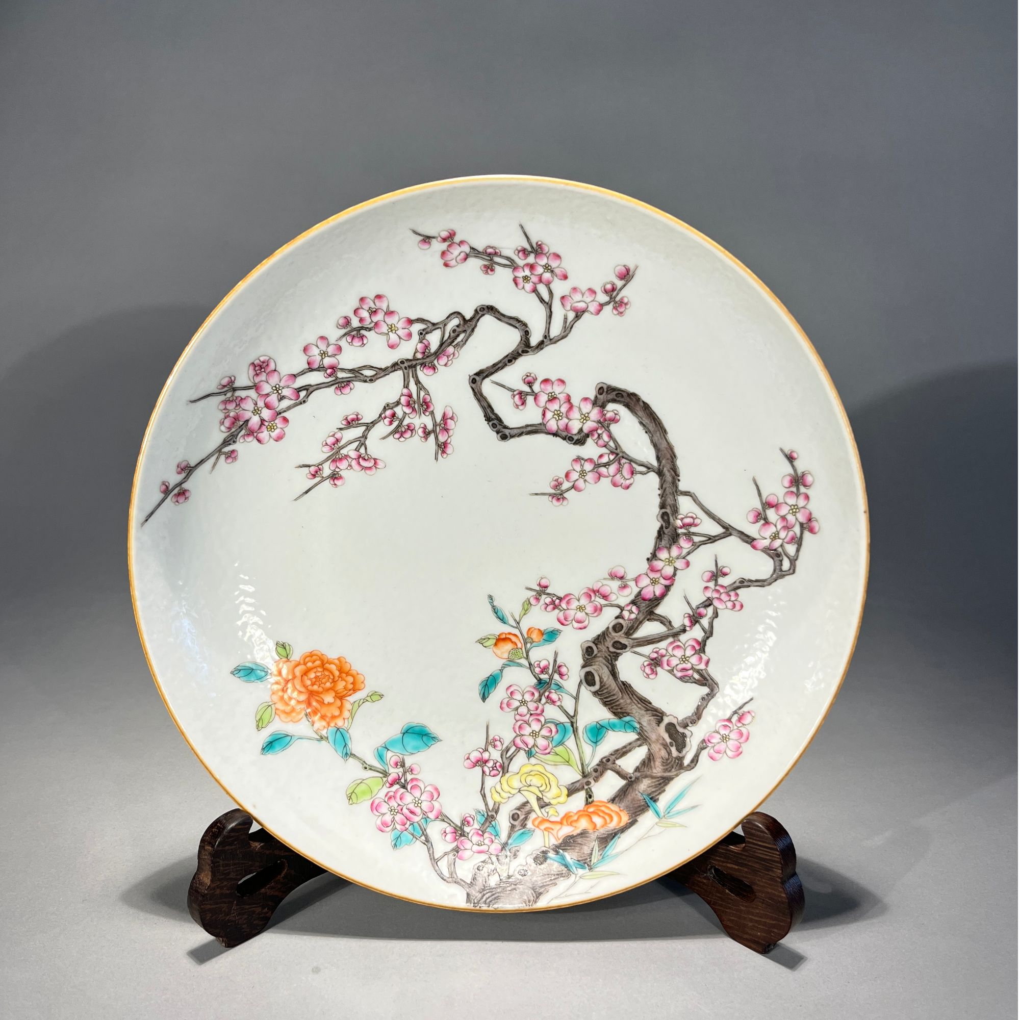 粉彩梅报春和赏盘 