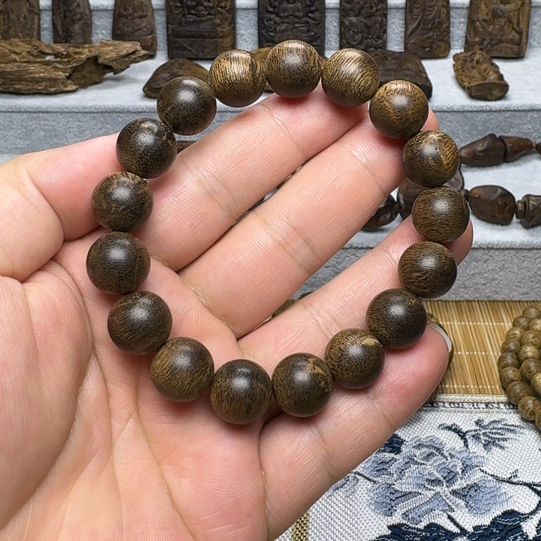 沉香沉香碎屑文莱黑棋