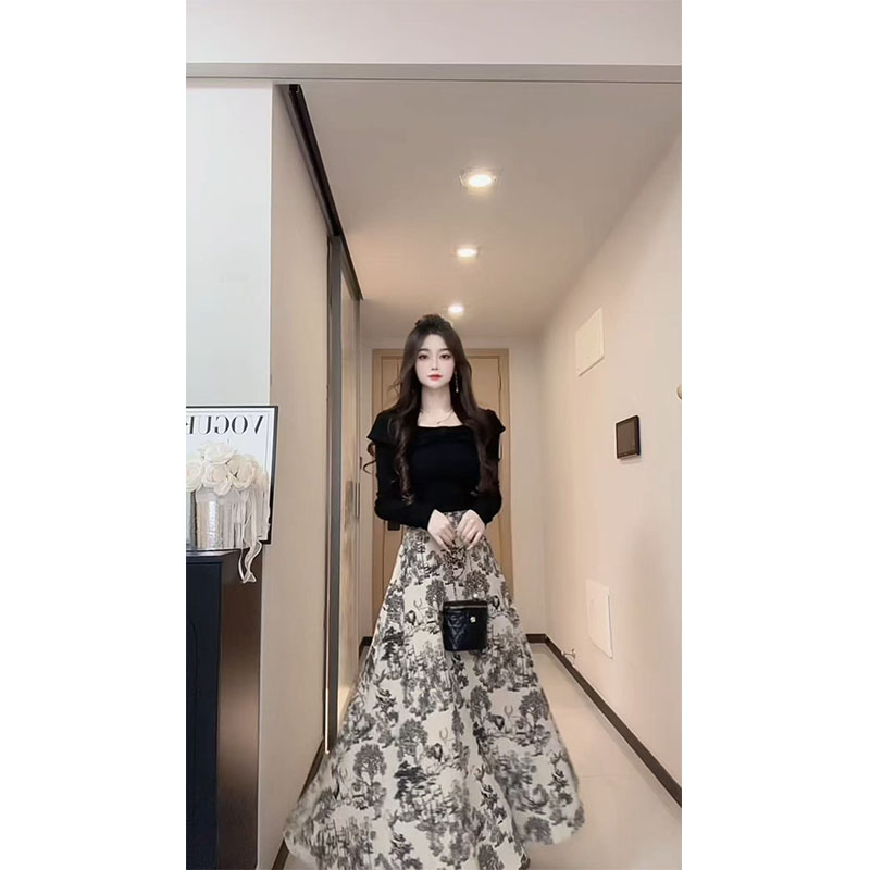 2025秋冬新款法式复古高级感修身显瘦长袖毛衣半身裙套装女#8148