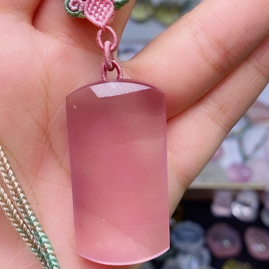 水晶吊坠(赠链)未镶嵌