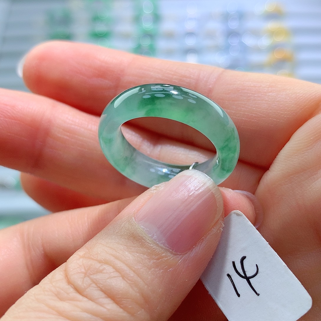 翡翠戒指未镶嵌14号