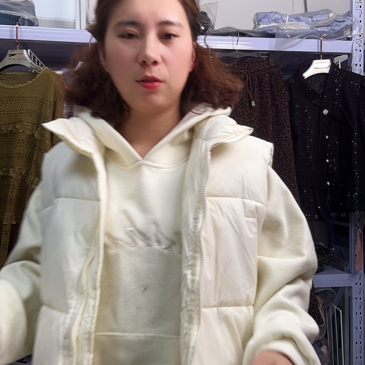 *****闪电购519大码女装