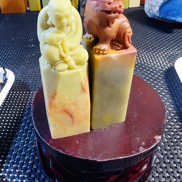 孤***翁印石青田石两个石头