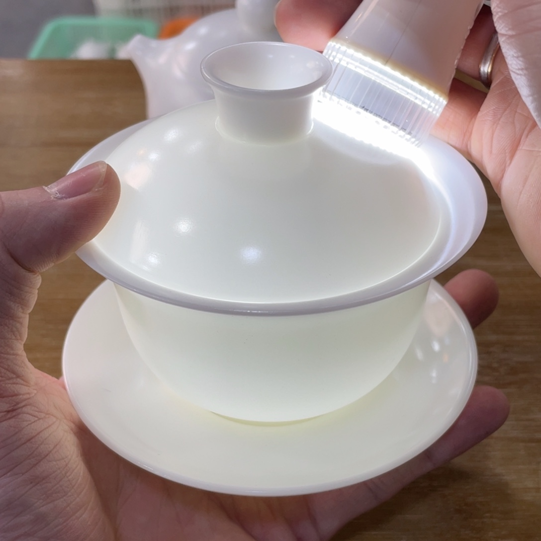 瓷片。。。。。。。。。。。。。。。。。。。